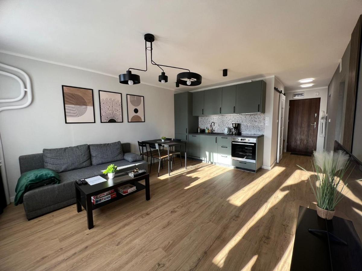House Apartment *